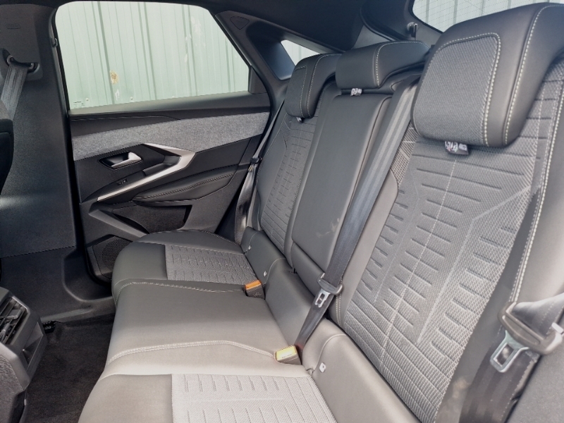 Peugeot 3008 1.2 Hybrid 145 Gt E-dsc6 White #6