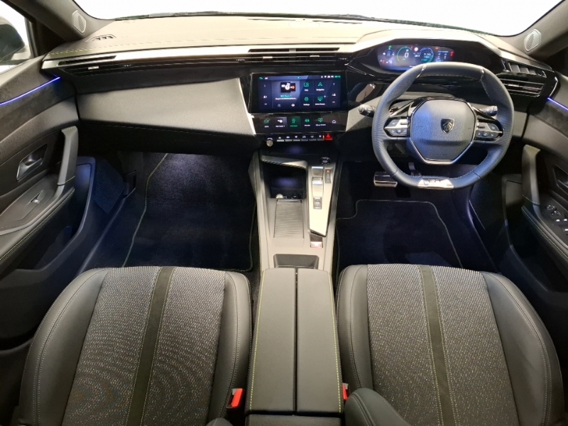 Peugeot 308 1.2 Hybrid 136 Gt E-dsc6 Green #3