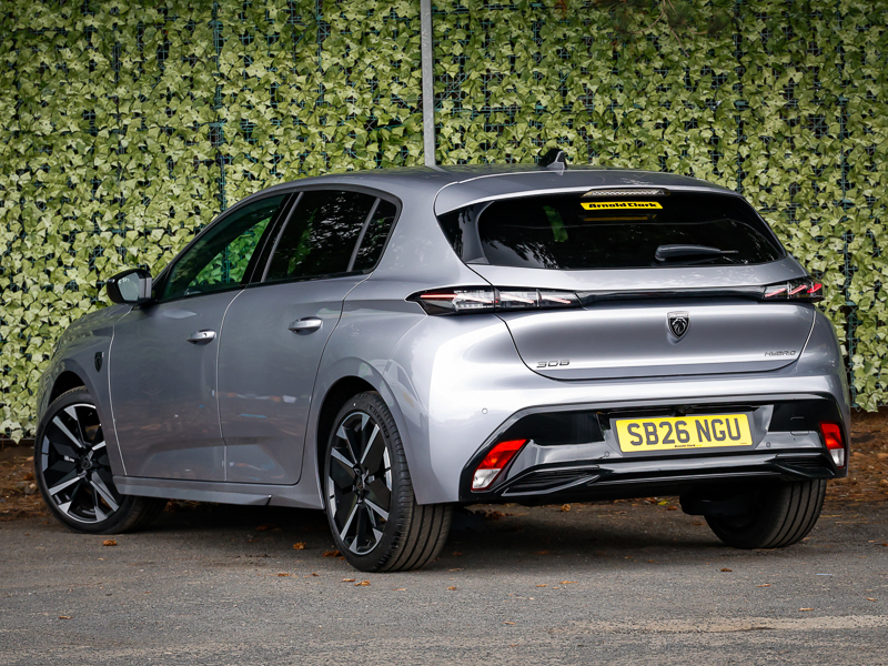Peugeot 308 1.2 Hybrid 145 Gt Premium E-dsc6 Grey #2