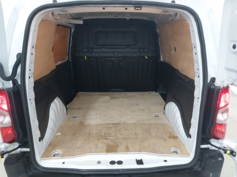 Peugeot Partner Swb L1h1 Black #18