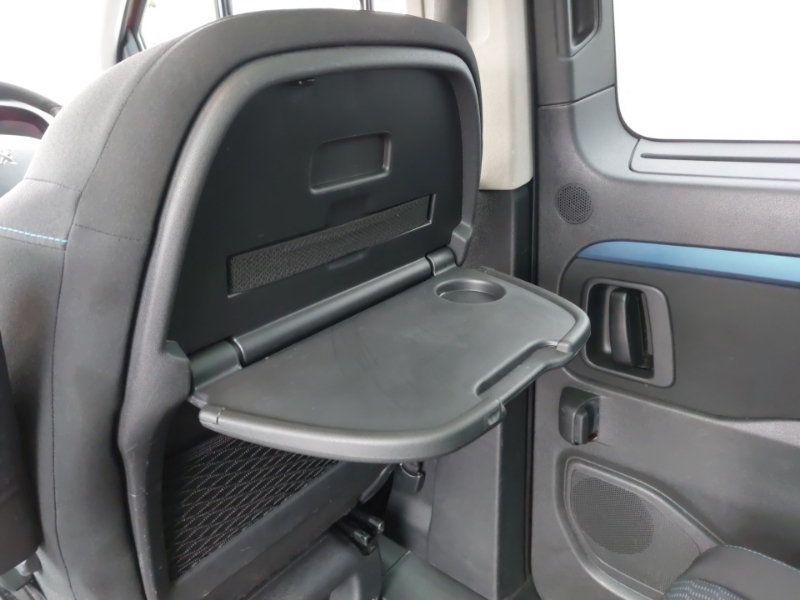 Peugeot Traveller Active Silver #16