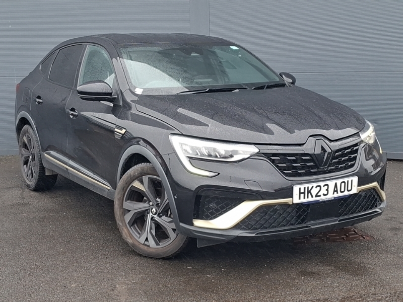 Renault Arkana 1.6 E-tech Full Hybrid 145 Engineered Black