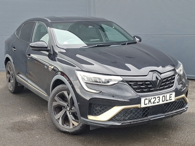 Renault Arkana 1.6 E-tech Full Hybrid 145 Engineered Black
