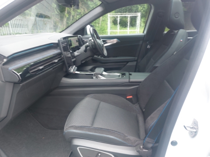 Renault Austral E-tech Fhev Iconic Esprit Alpine 4C White #5