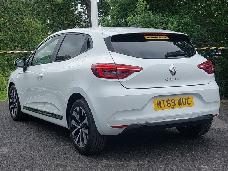 Renault Clio 1.0 Tce 100 Iconic White #2