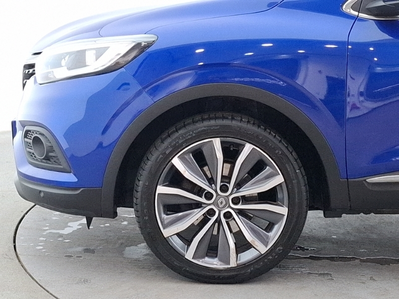 Renault Kadjar Iconic Tce Red #19