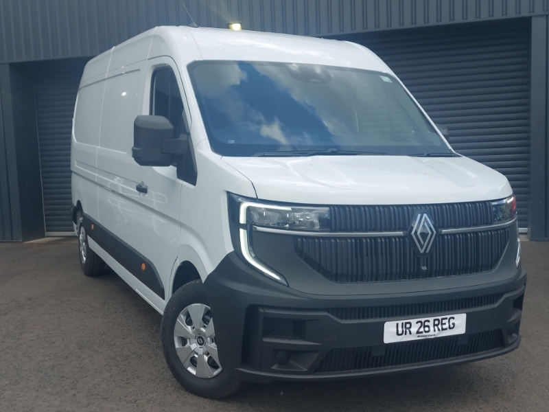 Renault Master Lm35 Blue Dci 150 Advance Medium Roof Van White