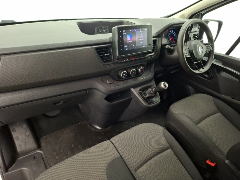 Renault Trafic Sl30 Blue Dci 130 Advance Safety Van White #3