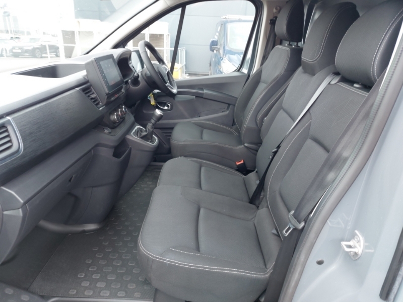 Renault Trafic Ll30 Blue Dci 130 Extra Safety Van Grey #5