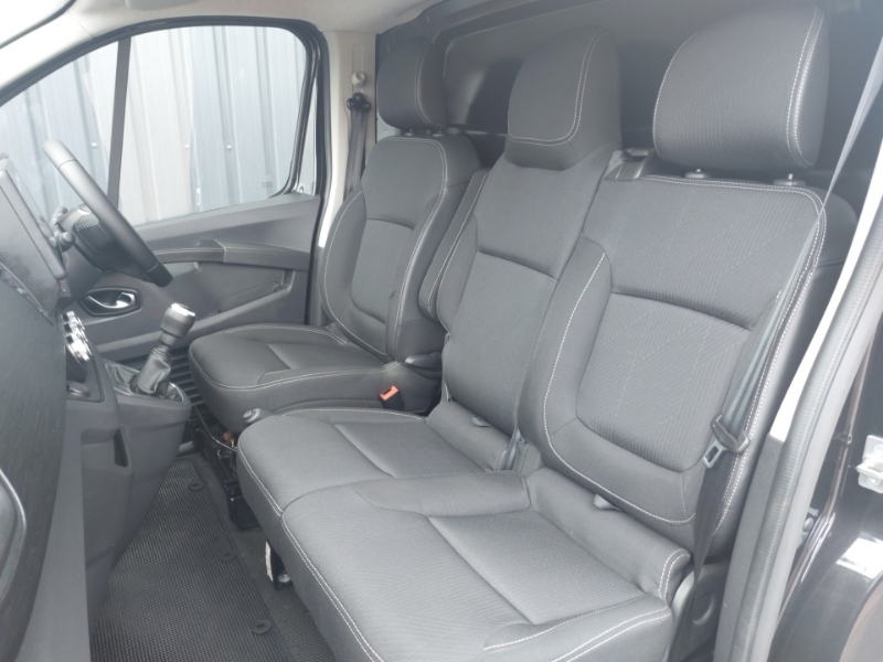 Renault Trafic Ll30 Blue Dci 150 Extra Sport Van Black #5