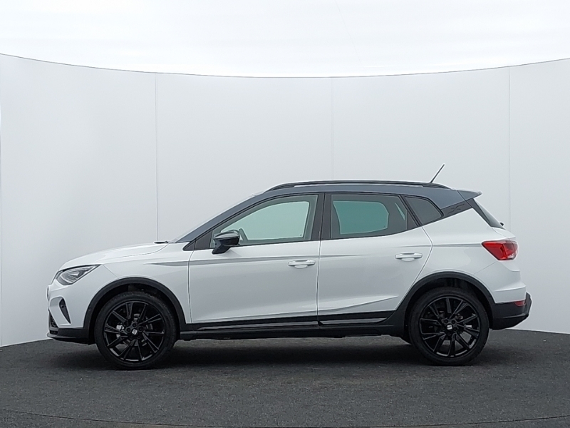 Seat Arona 1.0 Tsi 115 Fr Black Edition Dsg KR75YCP White #4