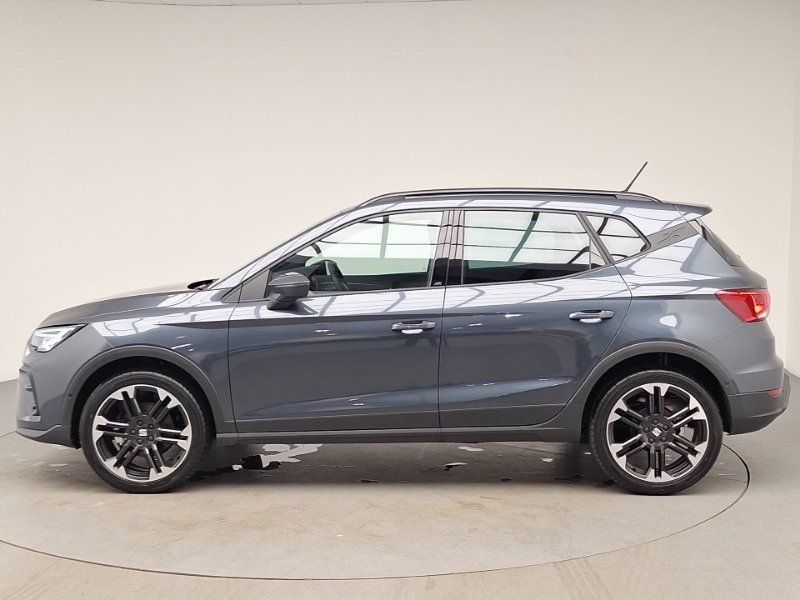 Seat Arona 1.0 Tsi 115 Fr Sport Grey #4
