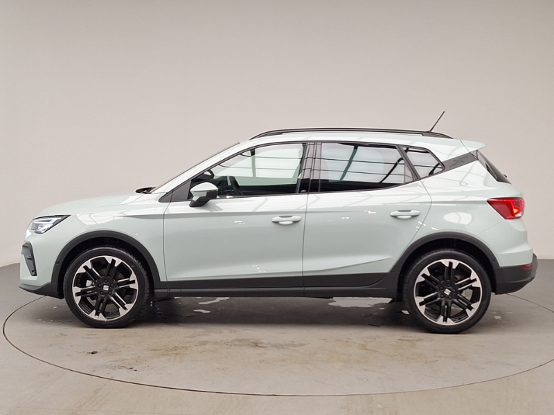 Seat Arona 1.0 Tsi 115 Fr Sport Grey #4
