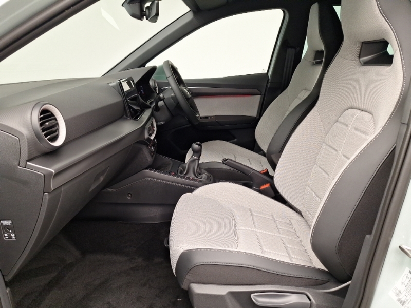 Seat Arona 1.0 Tsi 115 Fr Sport Grey #5