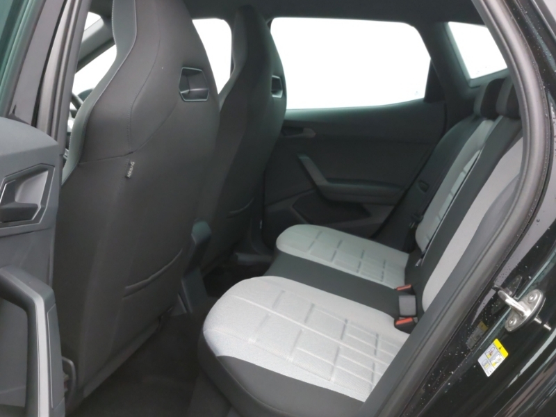 Seat Arona 1.0 Tsi 115 Fr Sport Black #6