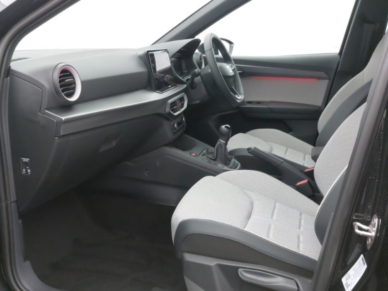 Seat Arona 1.0 Tsi 115 Fr Sport Black #5