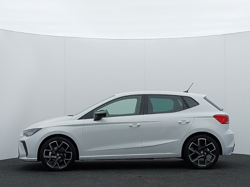 Seat Ibiza 1.0 Tsi 115 Fr Sport KR26LXM White #4