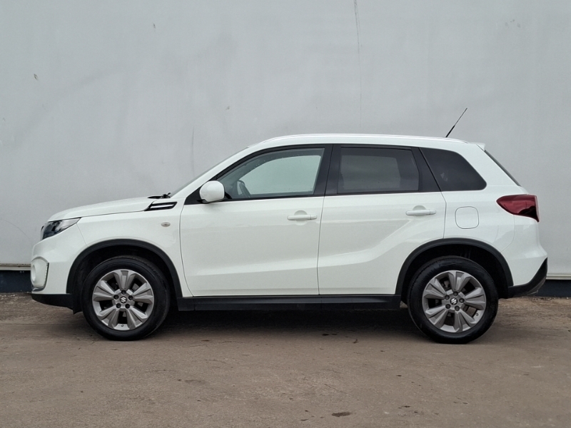Suzuki Vitara 1.4 Boosterjet 48V Hybrid Sz-t White #4