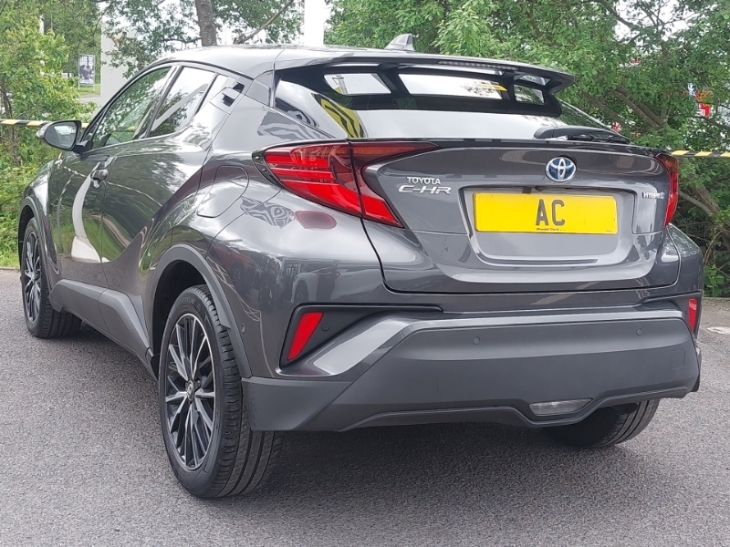 Toyota C-Hr 1.8 Hybrid Icon Grey #2