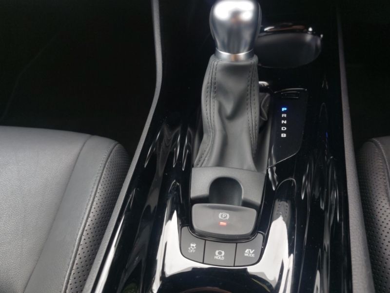 Toyota C-Hr 1.8 Hybrid Icon Grey #17