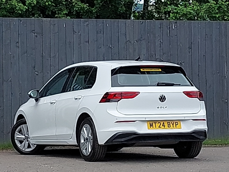 Volkswagen Golf 1.0 Tsi Life MT24BYP White #2