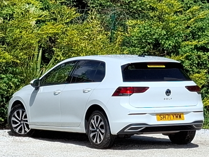 Volkswagen Golf 1.5 Tsi 150 Active White #2