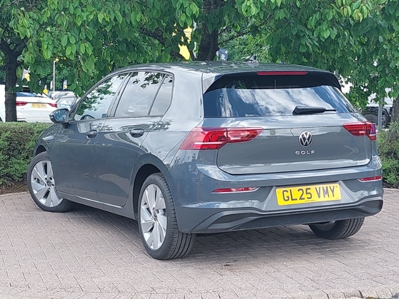 Volkswagen Golf 1.5 Tsi 204 Match Ehybrid Dsg Grey #2