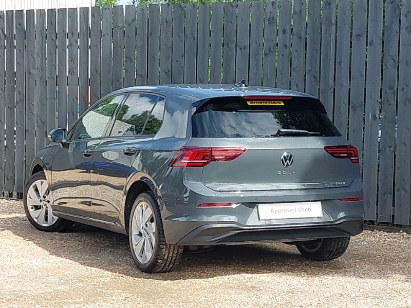 Volkswagen Golf 1.5 Tsi 204 Match Ehybrid Dsg Grey #2