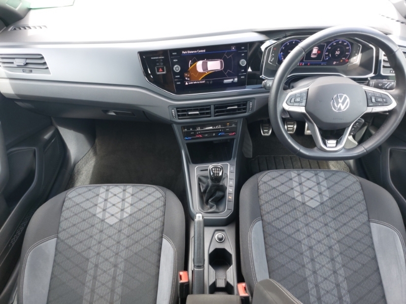 Volkswagen Taigo 1.0 Tsi 110 R-line Black #3