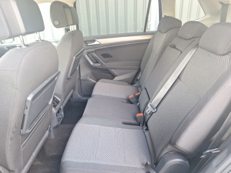 Volkswagen Tiguan Allspace 2.0 Tdi Match Dsg Grey #6