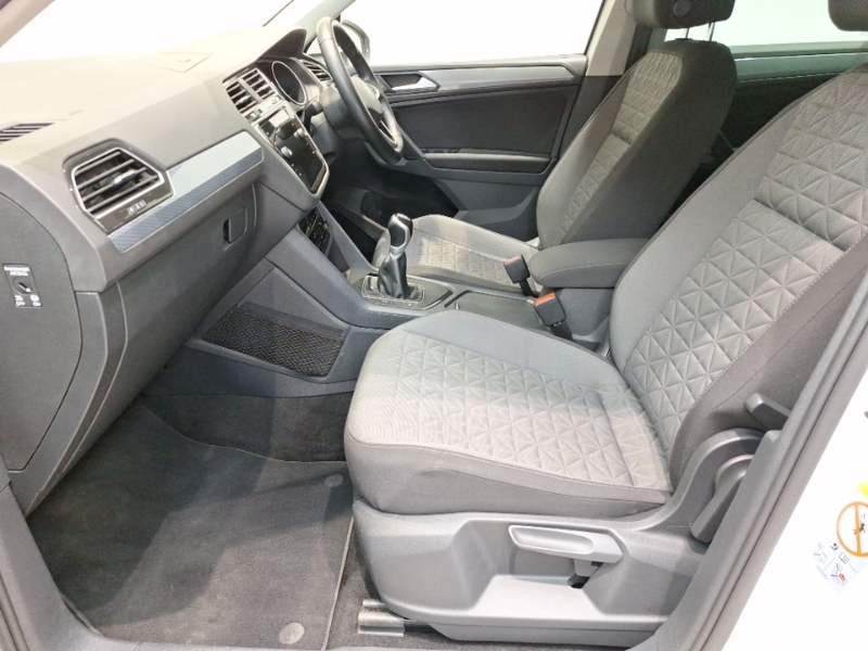 Volkswagen Tiguan 1.5 Tsi Life NG70BKX White #5