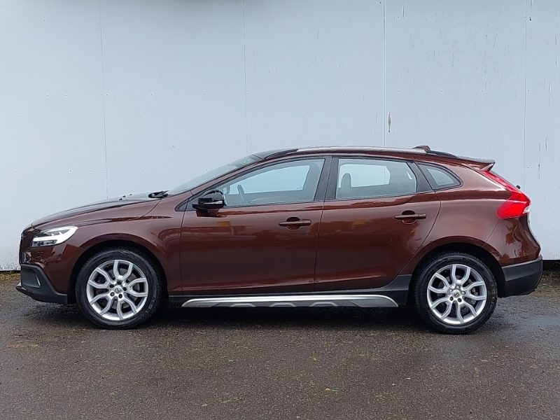 Volvo V40 Cross Country T3 152 Cross Country Pro Geartronic Brown #4