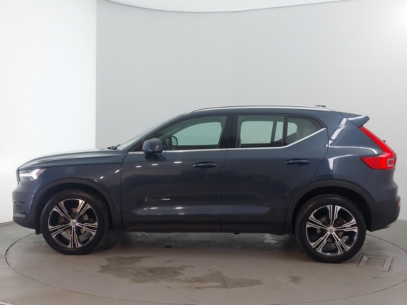 Volvo XC40 1.5 T3 163 Inscription Pro Geartronic HN20HWY Blue #4