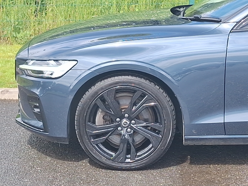Volvo S60 2.0 B5p Plus Dark Awd Red #19