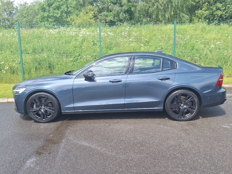 Volvo S60 2.0 B5p Plus Dark Awd Blue #4