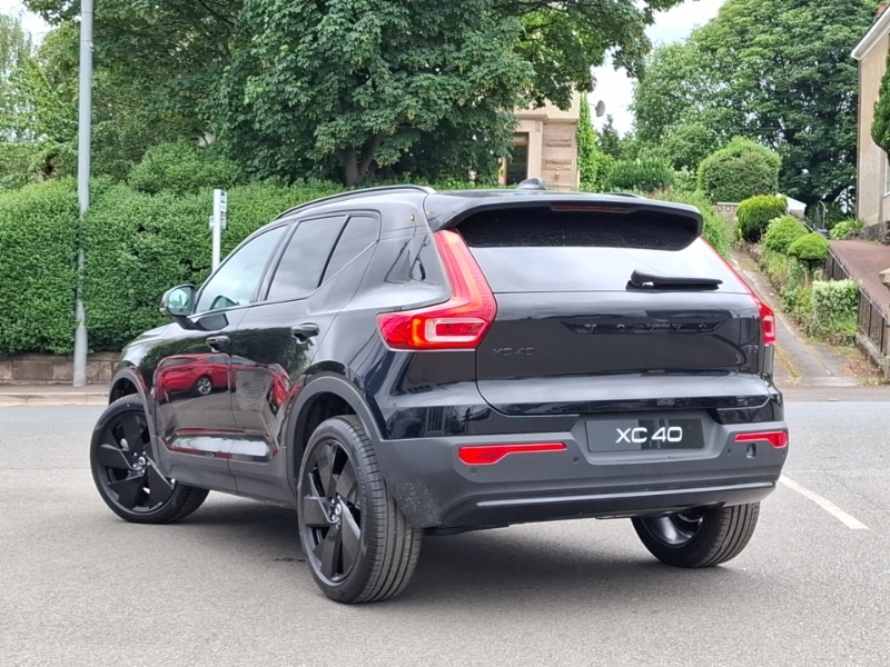 Volvo XC40 2.0 B3p Plus Black Edition Black
