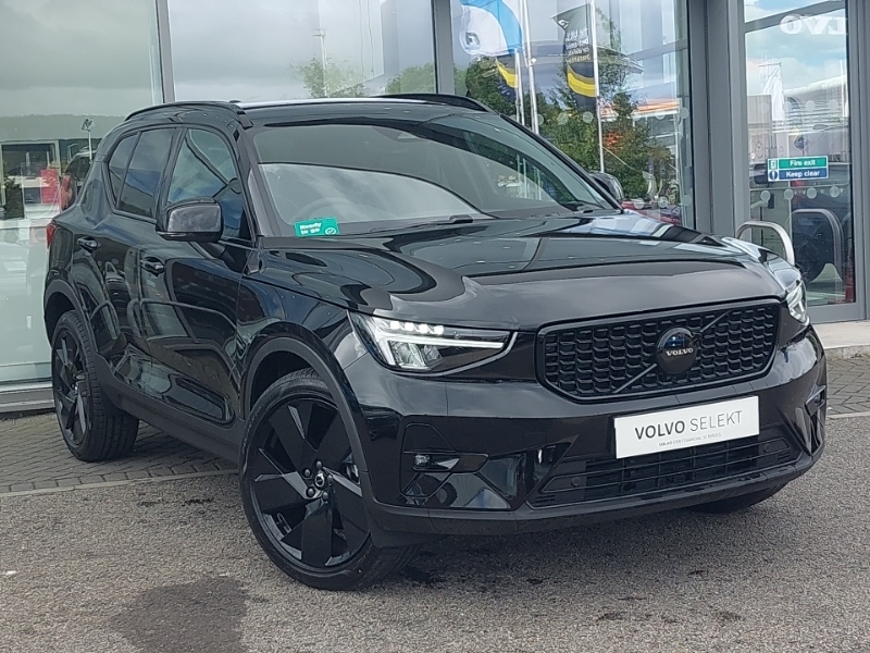 Volvo XC40 2.0 B3p Plus Black Edition Black