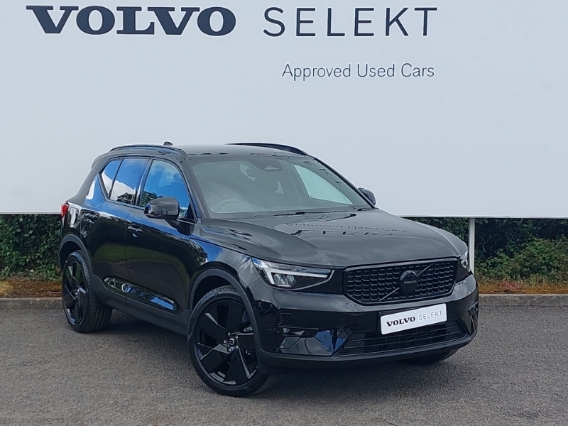 Volvo XC40 2.0 B3p Plus Black Edition Black