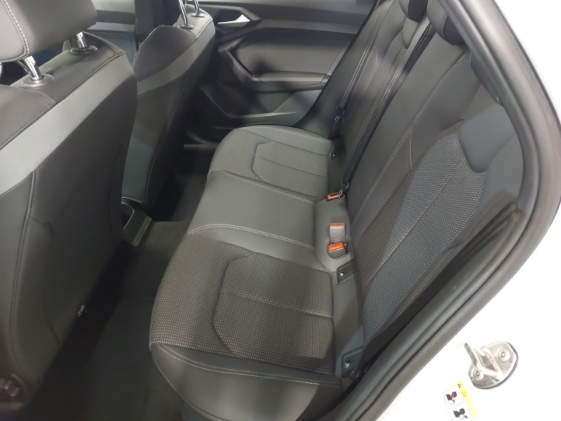 Audi A1 30 Tfsi S Line SK19WFP White #6