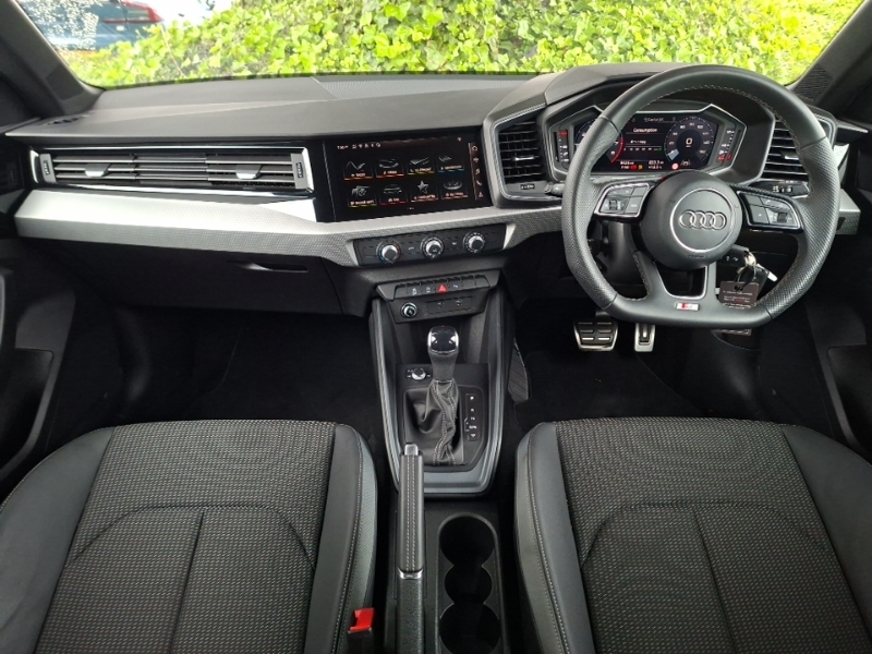 Audi A1 25 Tfsi Black Edition S Tronic MT74ZFN Grey #3