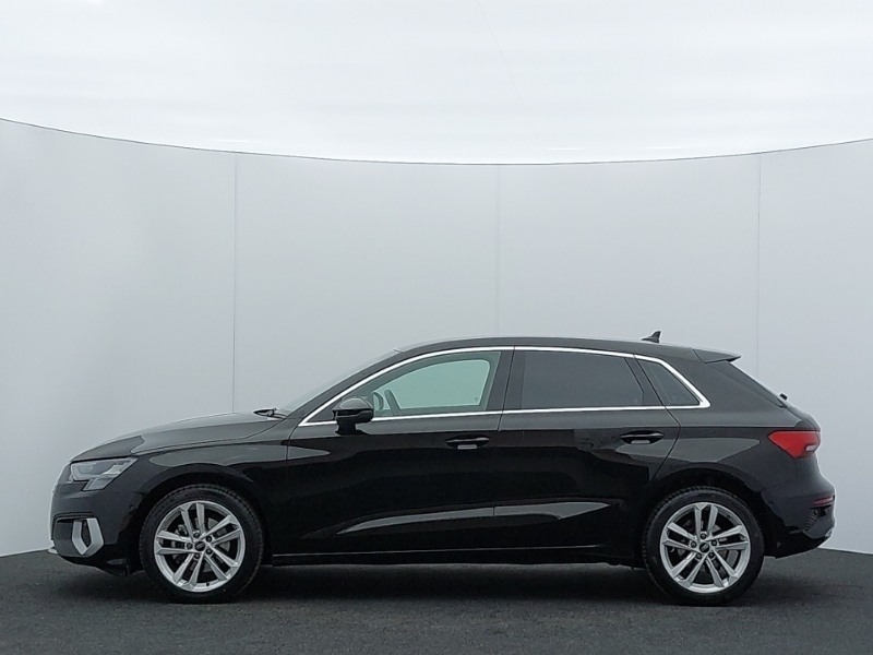 Audi A3 30 Tfsi Sport Black #4