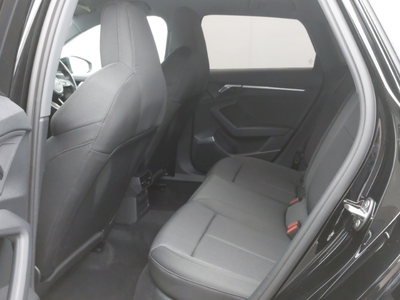 Audi A3 30 Tfsi Sport Black #6