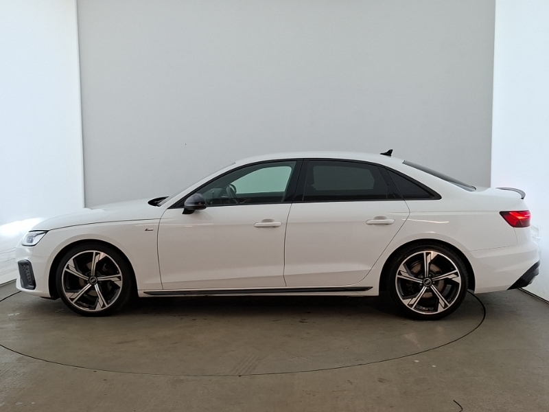 Audi A4 35 Tfsi Black Edition White #4