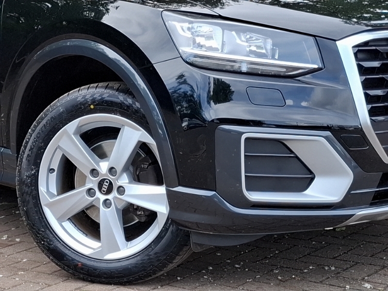 Audi Q2 30 Tfsi Sport Black #20