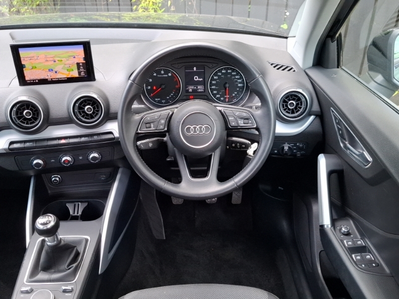 Audi Q2 30 Tfsi Sport Black #8