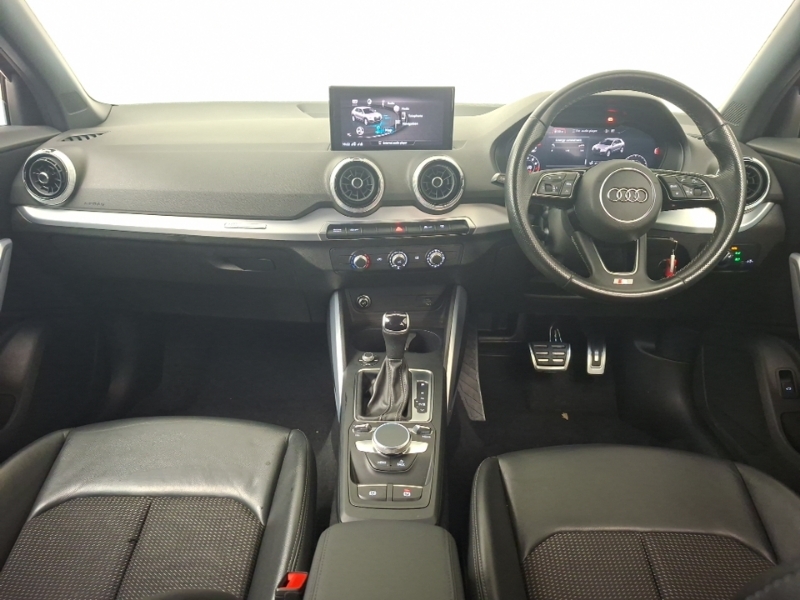 Audi Q2 35 Tfsi S Line S Tronic Black #3