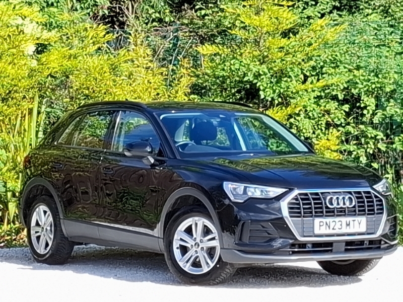 Audi Q3 35 Tdi Technik S Tronic Black