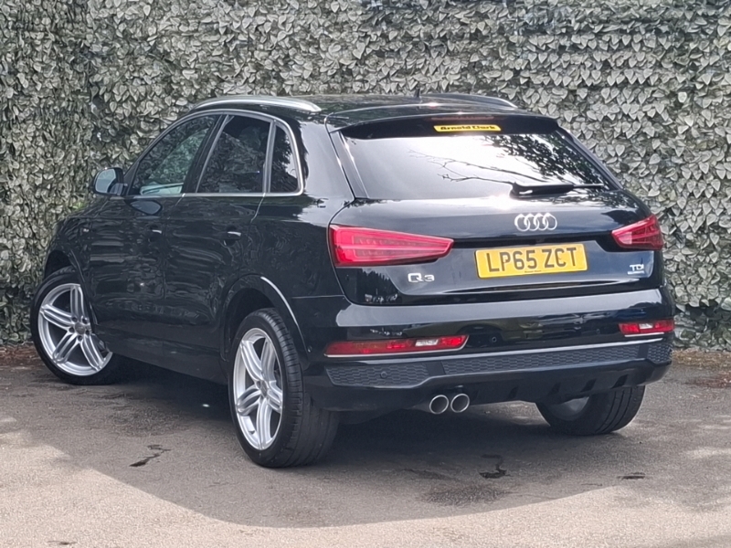 Audi Q3 2.0 Tdi Quattro S Line Plus S Tronic Black #2