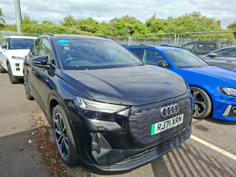 Audi Q4 E Tron 150Kw 40 82.77Kwh Edition 1 Cs Black