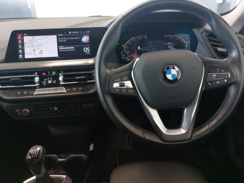 BMW 2 Series 218I 136 Sport Live Cockpit Professional White #5